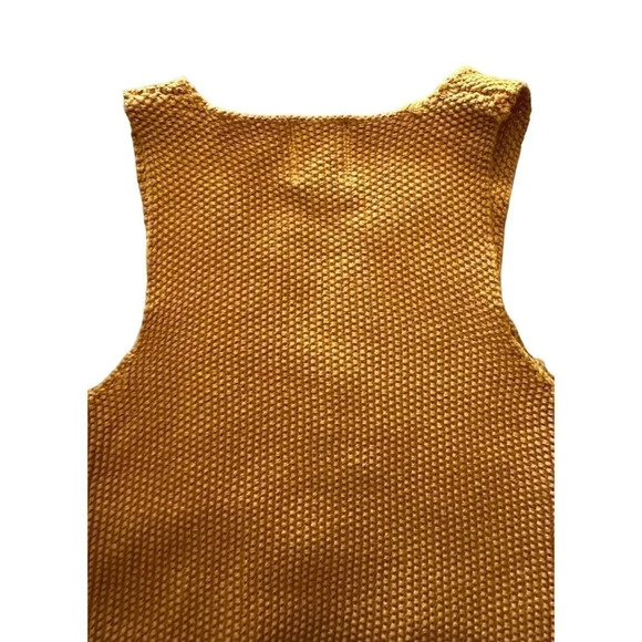 GOCCO | Mustard | KNIT VEST - Picture 6 of 8